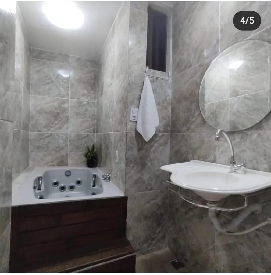 Flor D' Acucena Inn