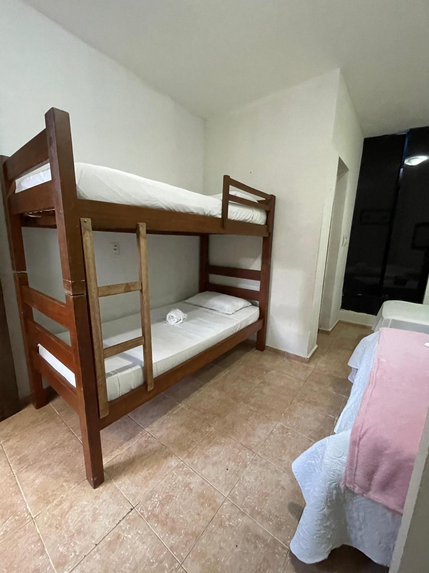 Inn Flor D' Acucena 2*